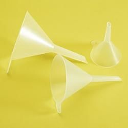 LP Italiana L291026 PP Huni, Analitik, 60°Açılı, 640 ml, 150 mm  Ambalaj Miktarı: 1 Ad.